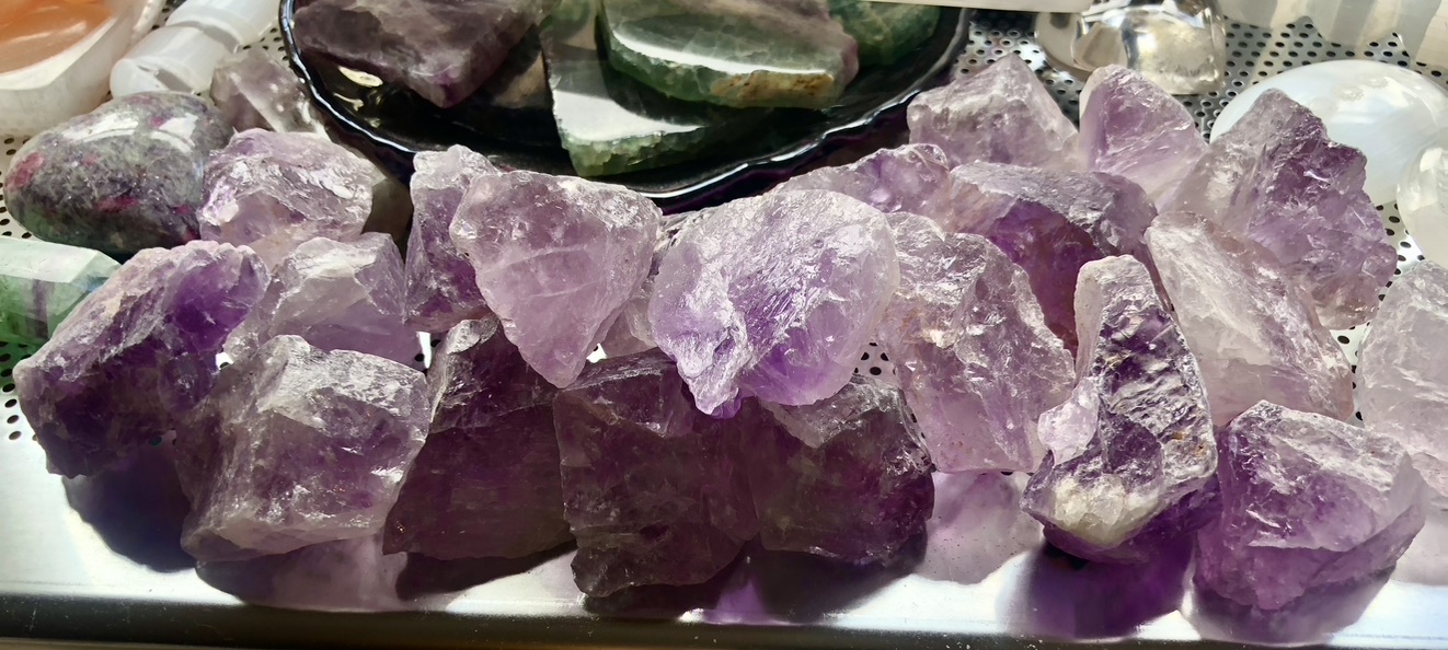 Amethyst Raw Rock Crystal with Fluorite slabs in a bowl