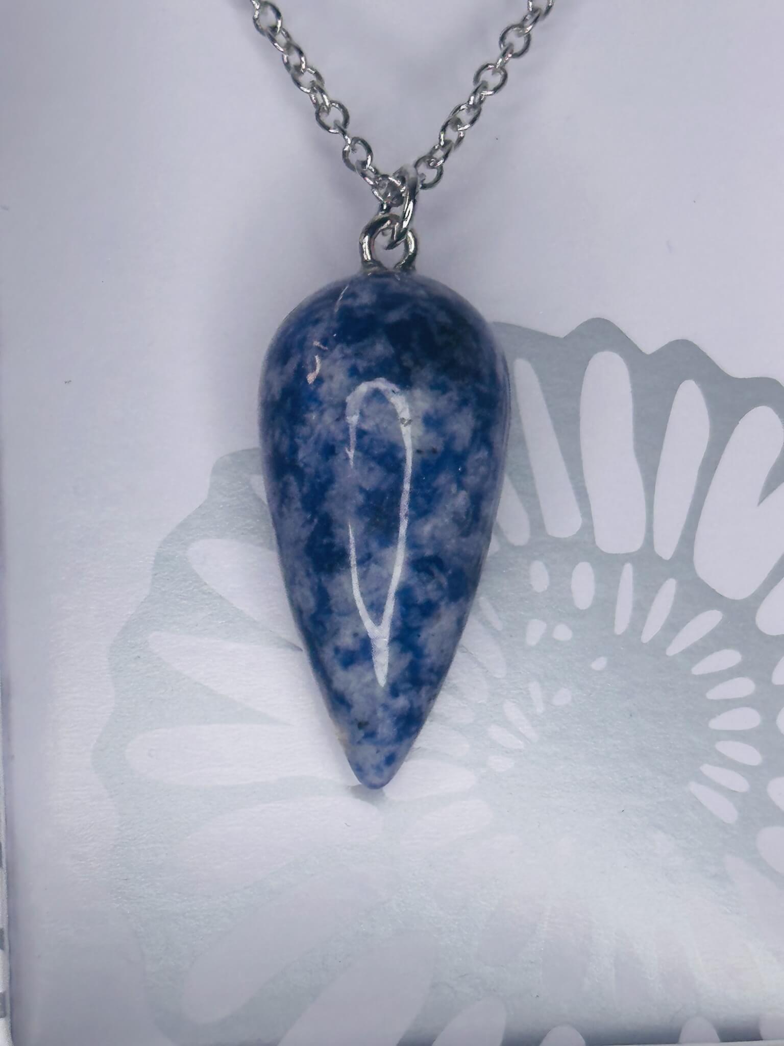 “💧 Teardrop chrome-plated pendant with gemstone crystal”