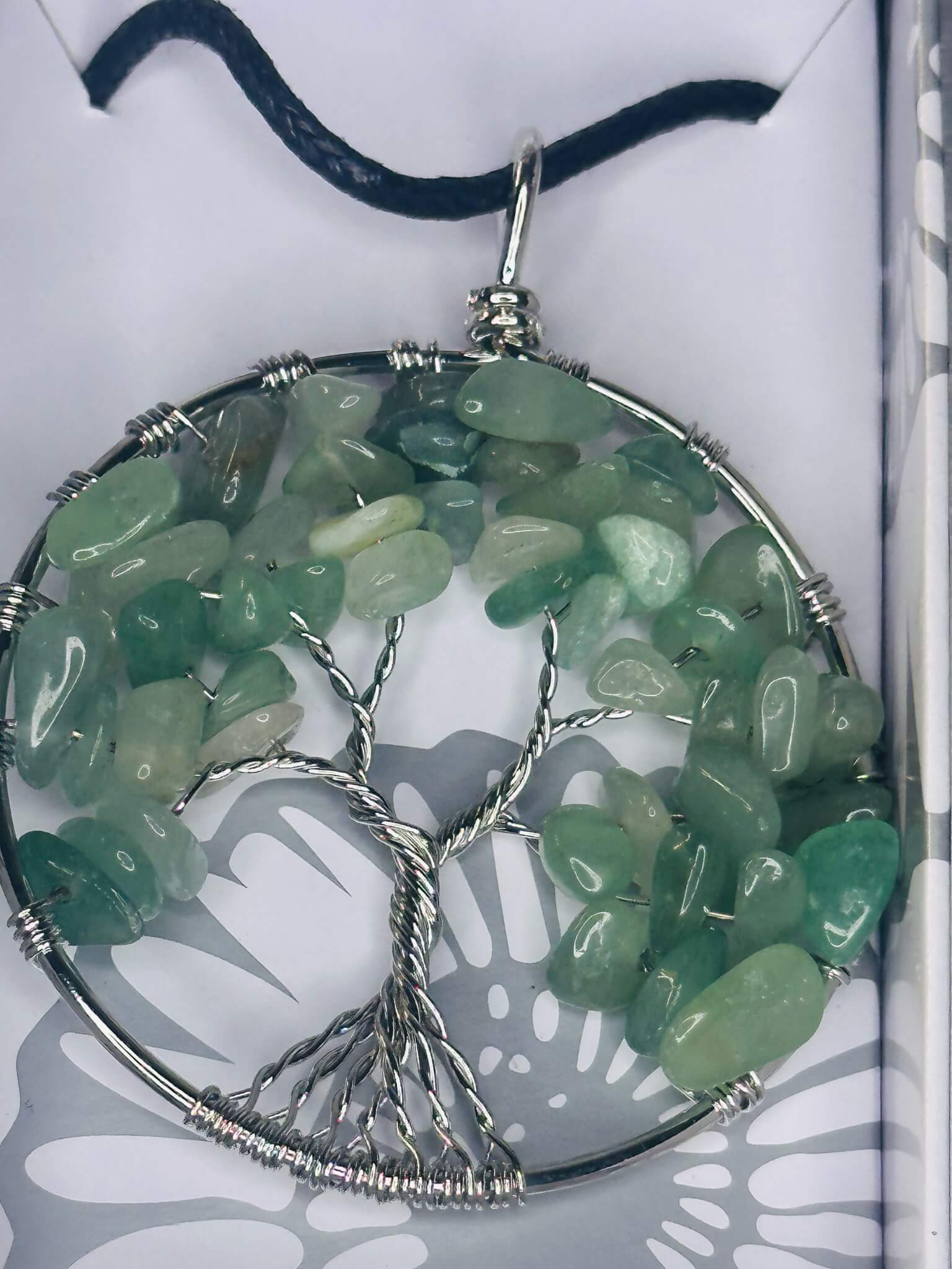 “🌳 Large Tree of Life pendant with chipped gemstone inlay chrome plated”